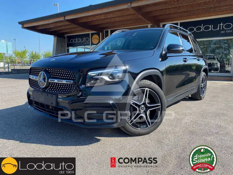 2025 Mercedes Benz GLB