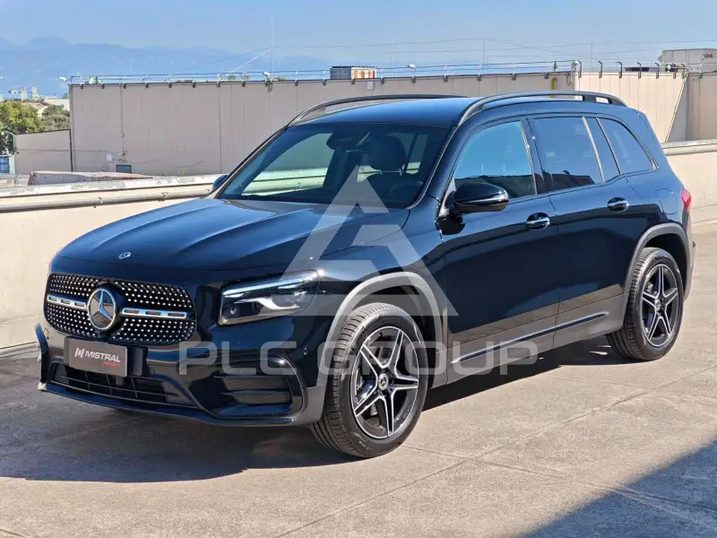 2025 Mercedes Benz GLB