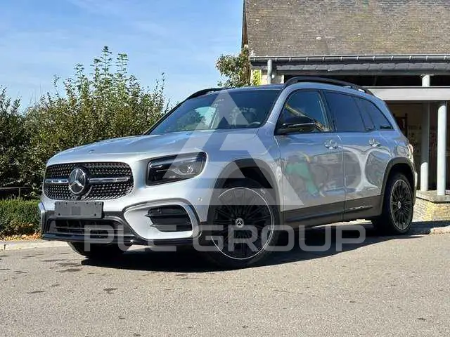 2025 Mercedes Benz GLB