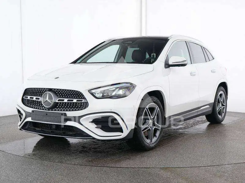 2025 Mercedes Benz GLA-Class