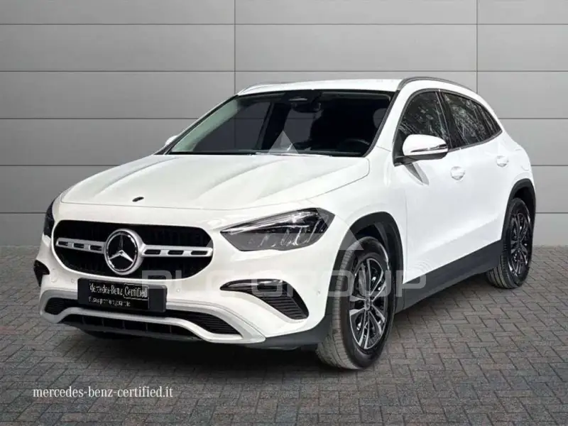 2025 Mercedes Benz GLA-Class