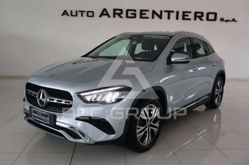 2025 Mercedes Benz GLA-Class