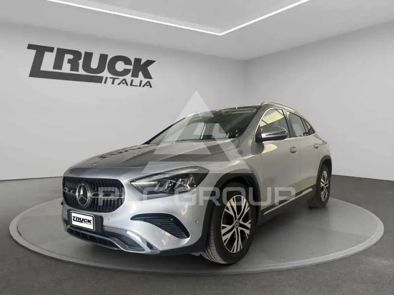 2025 Mercedes Benz GLA-Class