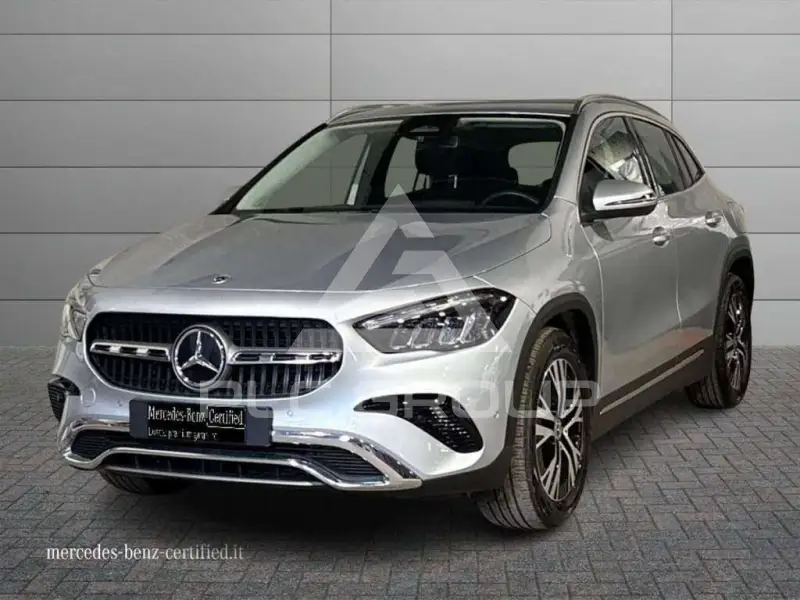 2025 Mercedes Benz GLA-Class