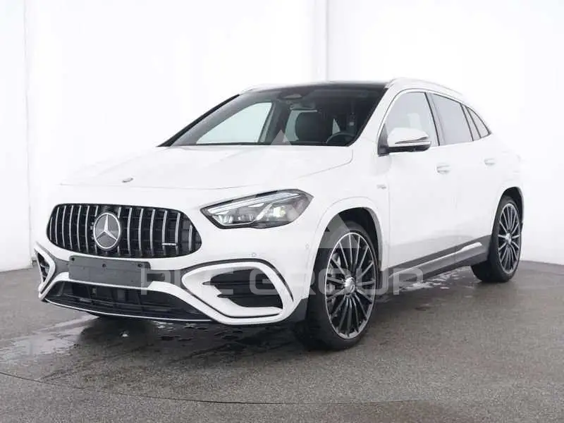 2025 Mercedes Benz GLA 35 AMG