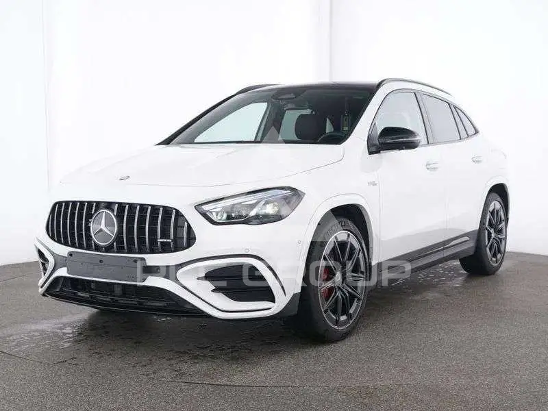 2025 Mercedes Benz GLA 35 AMG