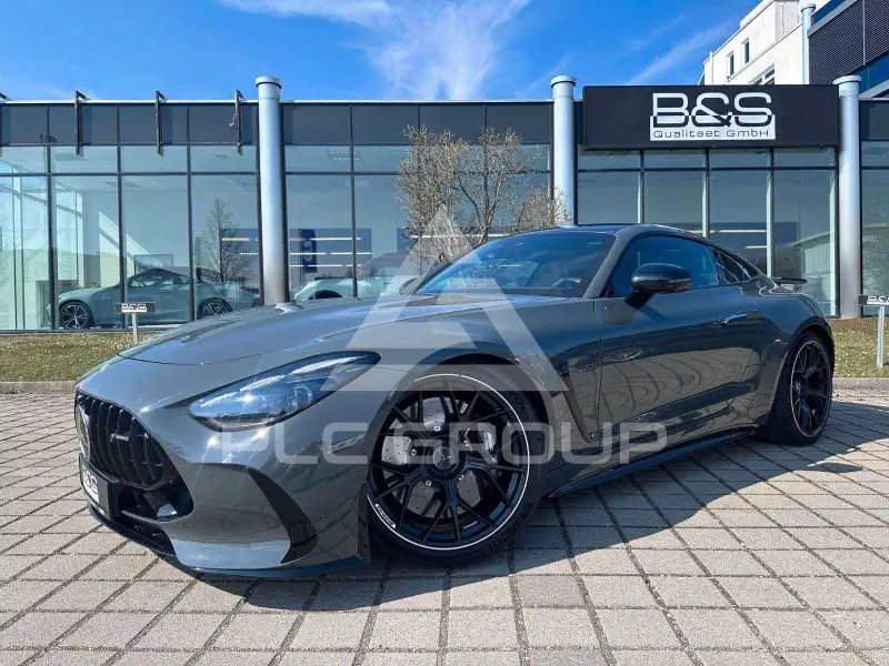 2025 Mercedes Benz AMG
