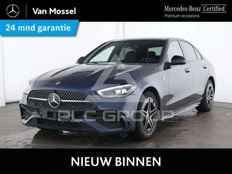 2025 Mercedes Benz C 300