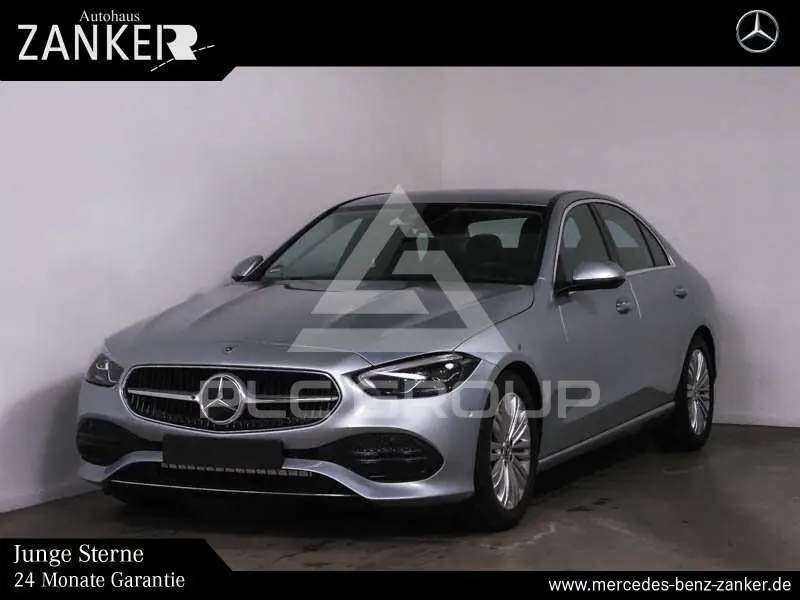 2025 Mercedes Benz C 300