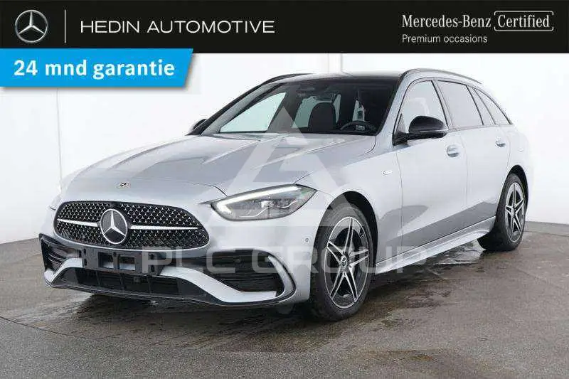 2025 Mercedes Benz C 300