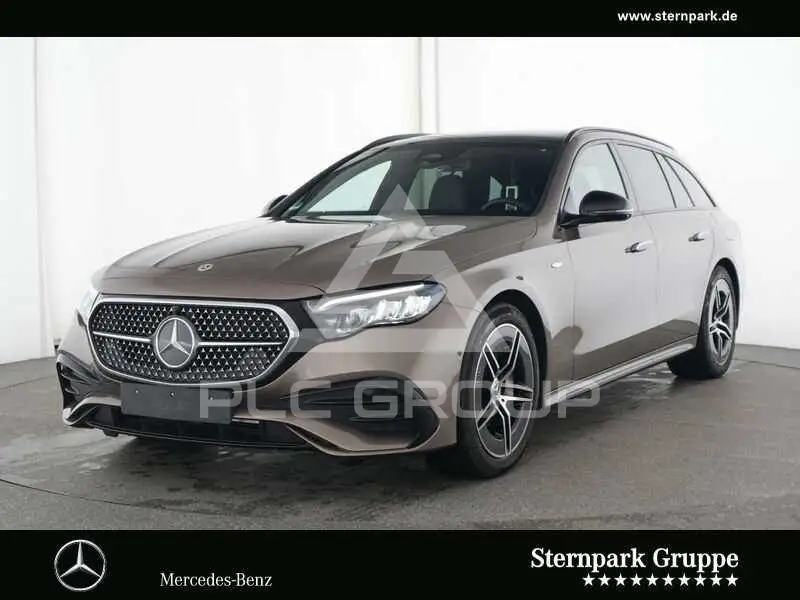 2025 Mercedes Benz E 300
