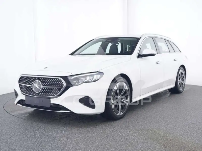 2025 Mercedes Benz E 300