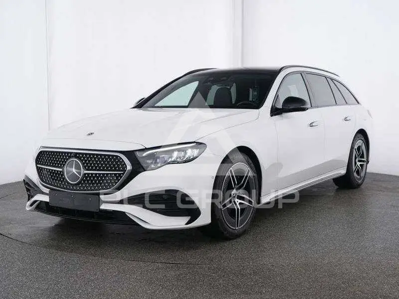 2025 Mercedes Benz E 300