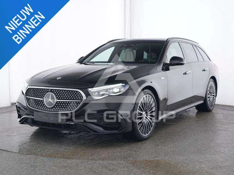 2025 Mercedes Benz E 300