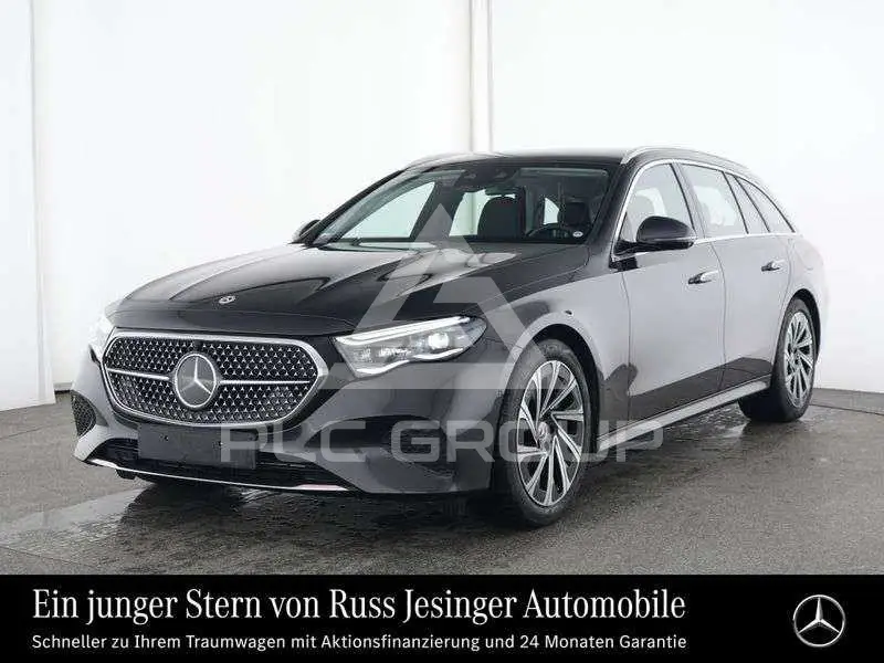 2025 Mercedes Benz E 300