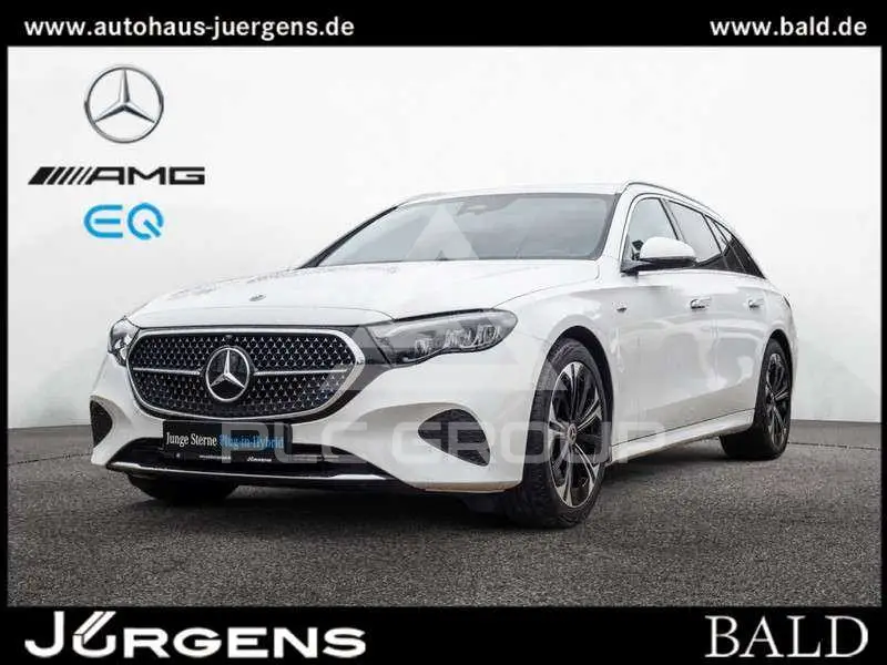 2025 Mercedes Benz E 300