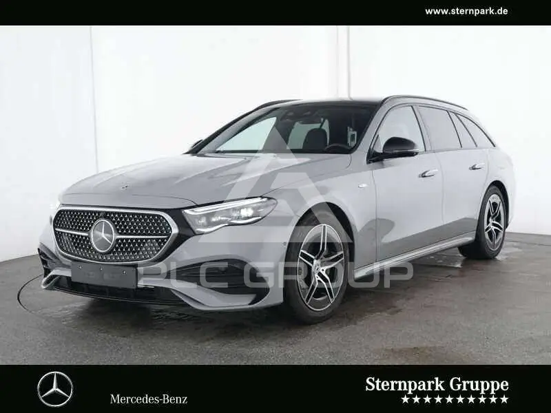 2025 Mercedes Benz E 300