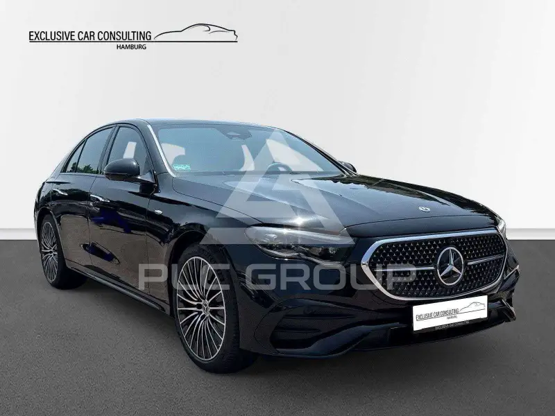 2025 Mercedes Benz E 300