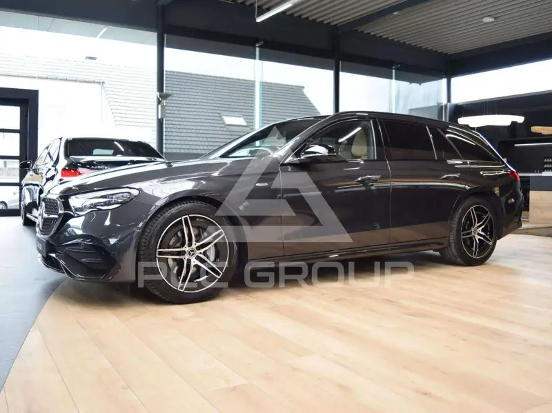 2025 Mercedes Benz E 300