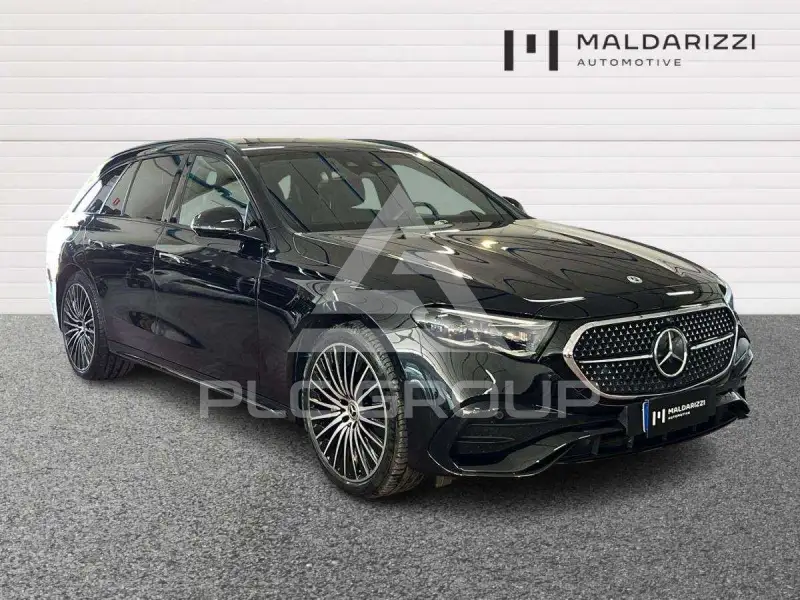 2025 Mercedes Benz E 300