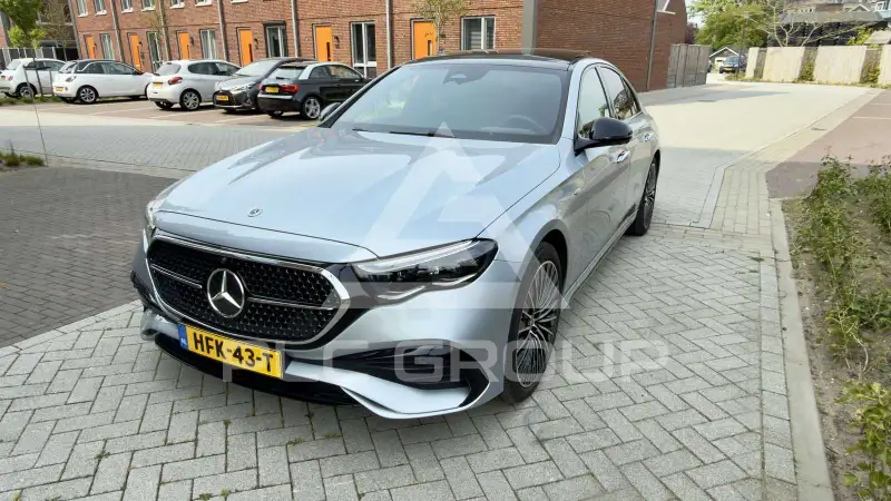 2025 Mercedes Benz E 300