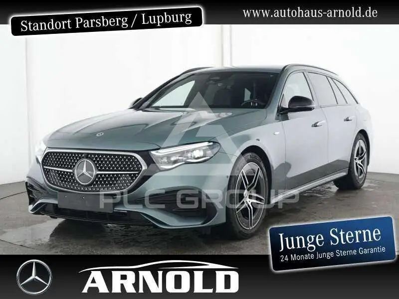 2025 Mercedes Benz E 300