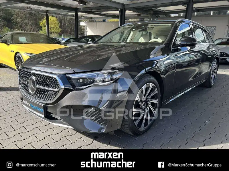 2025 Mercedes Benz E 300