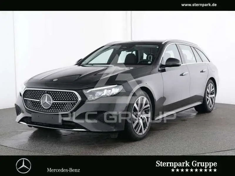 2025 Mercedes Benz E 300