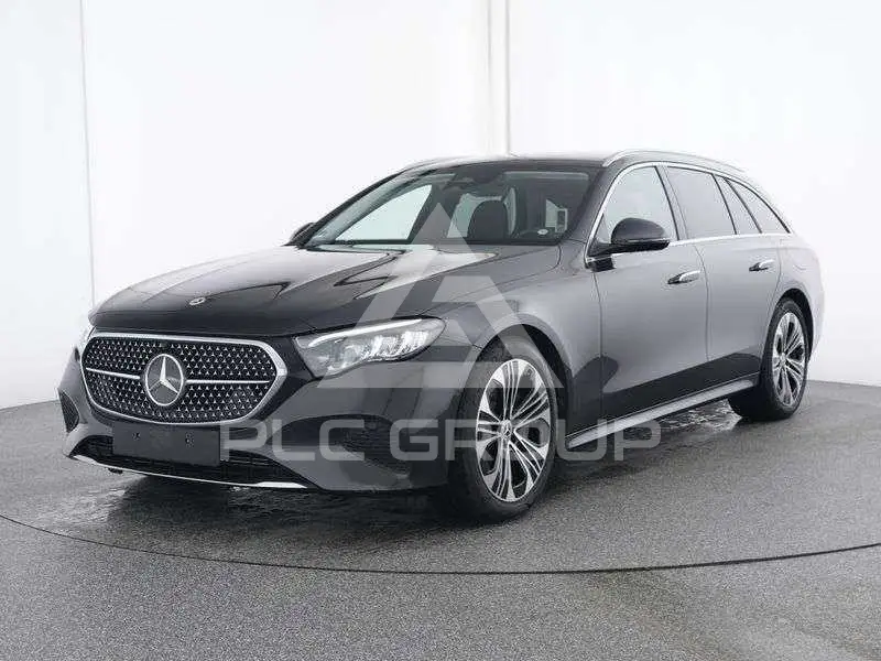 2025 Mercedes Benz E 300