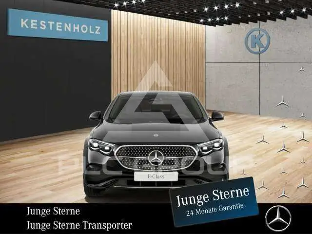 2025 Mercedes Benz E 300