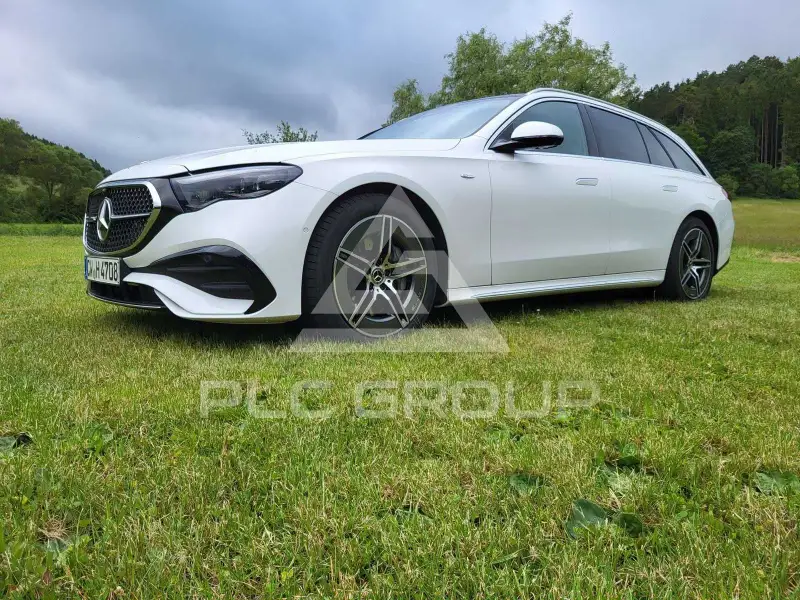 2025 Mercedes Benz E 300