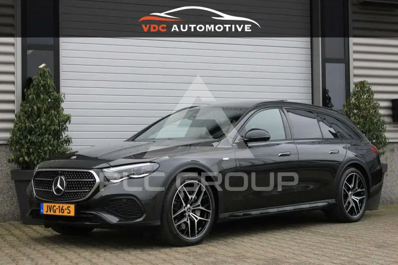 2025 Mercedes Benz E 300