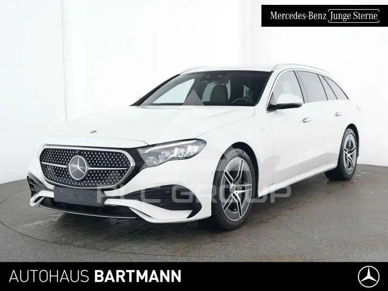 2025 Mercedes Benz E 300