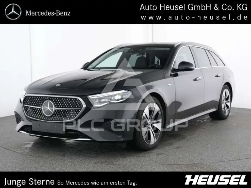 2025 Mercedes Benz E 300