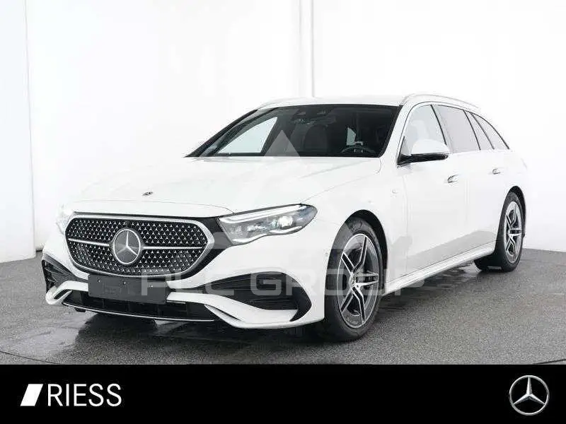 2025 Mercedes Benz E 300