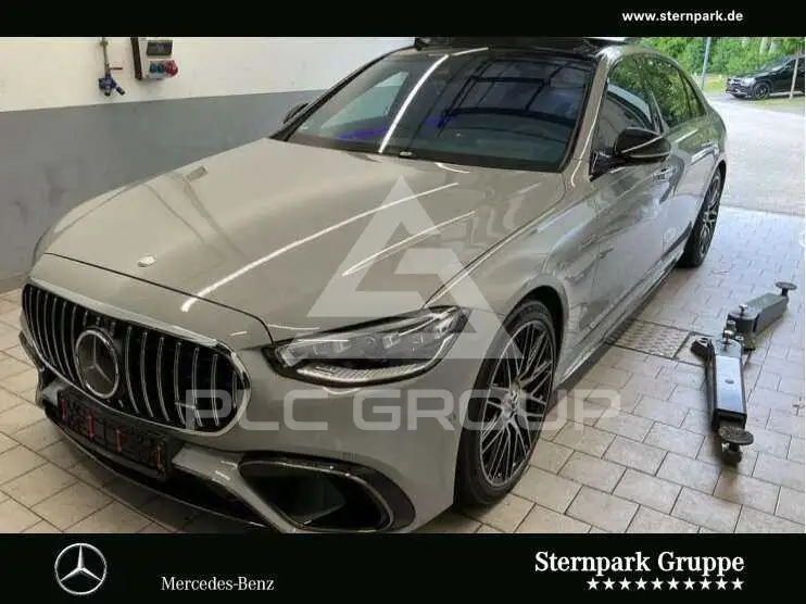 2025 Mercedes Benz S 63