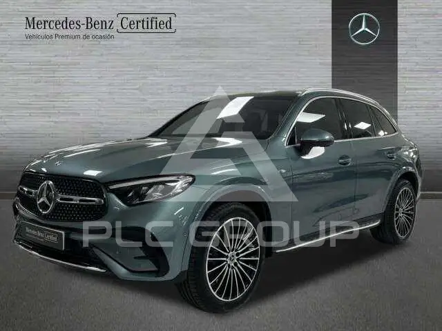 2025 Mercedes Benz GLC 300