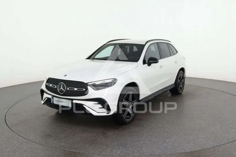 2025 Mercedes Benz GLC 300
