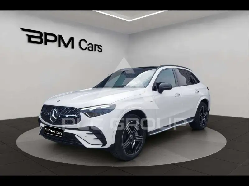 2025 Mercedes Benz GLC 300