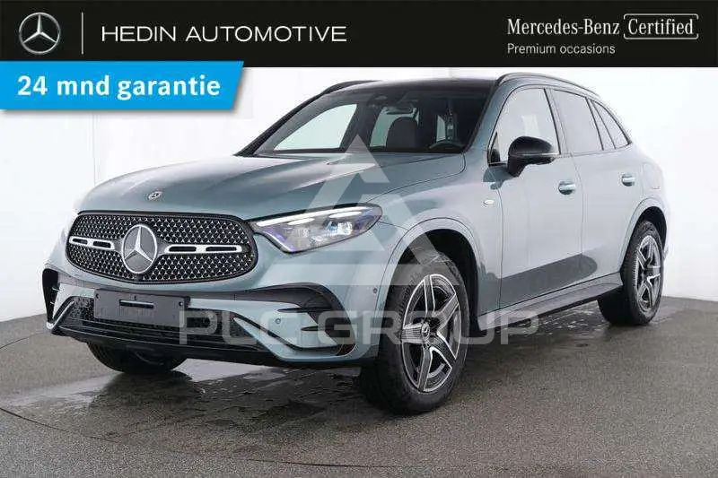 2025 Mercedes Benz GLC 300