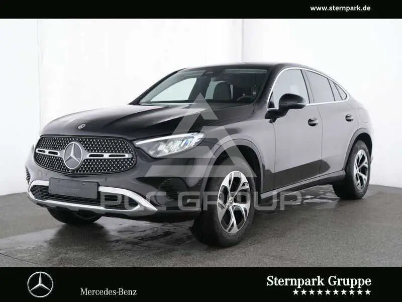 2025 Mercedes Benz GLC 300