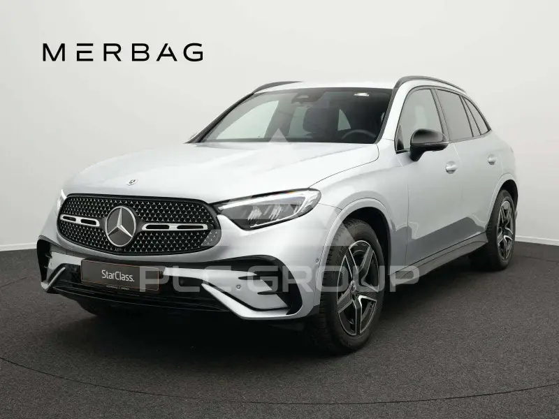 2025 Mercedes Benz GLC 300