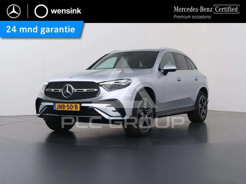 2025 Mercedes Benz GLC 300