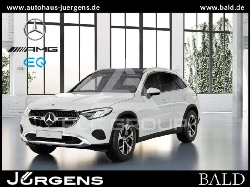 2025 Mercedes Benz GLC 300