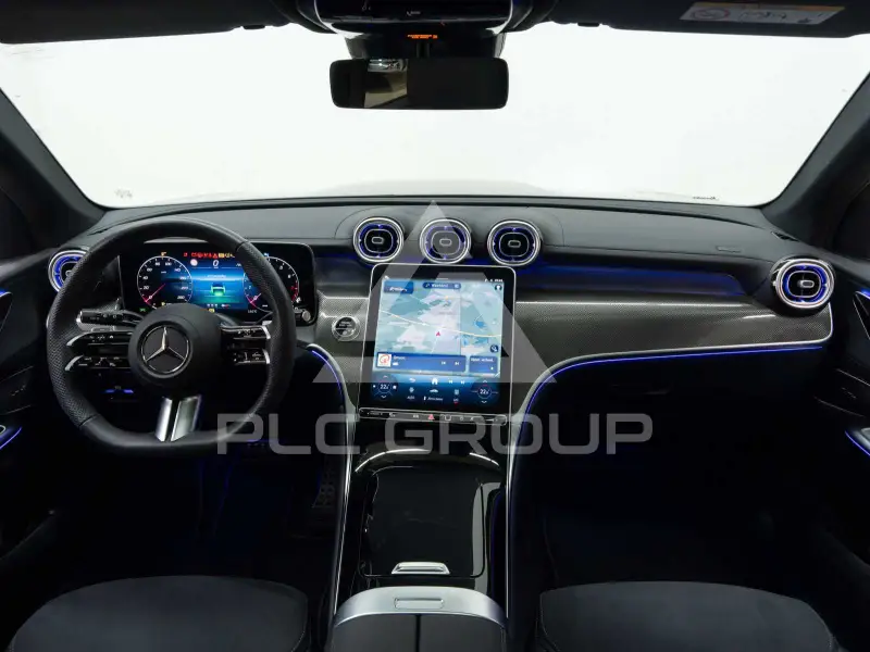 2025 Mercedes Benz GLC 300