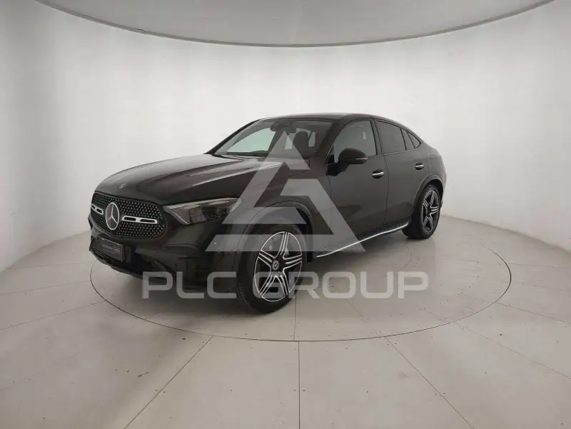 2025 Mercedes Benz GLC 300