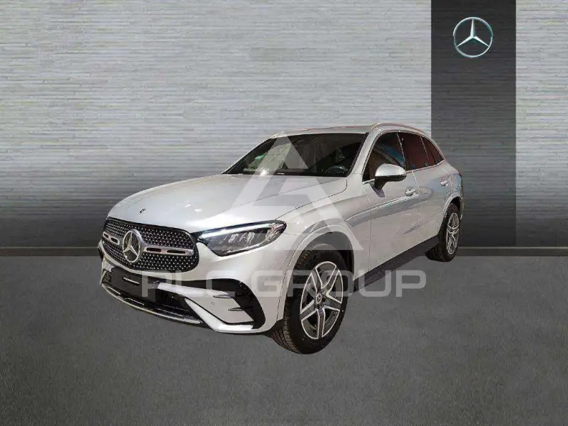 2025 Mercedes Benz GLC 300
