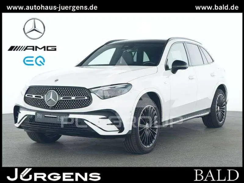 2025 Mercedes Benz GLC 300