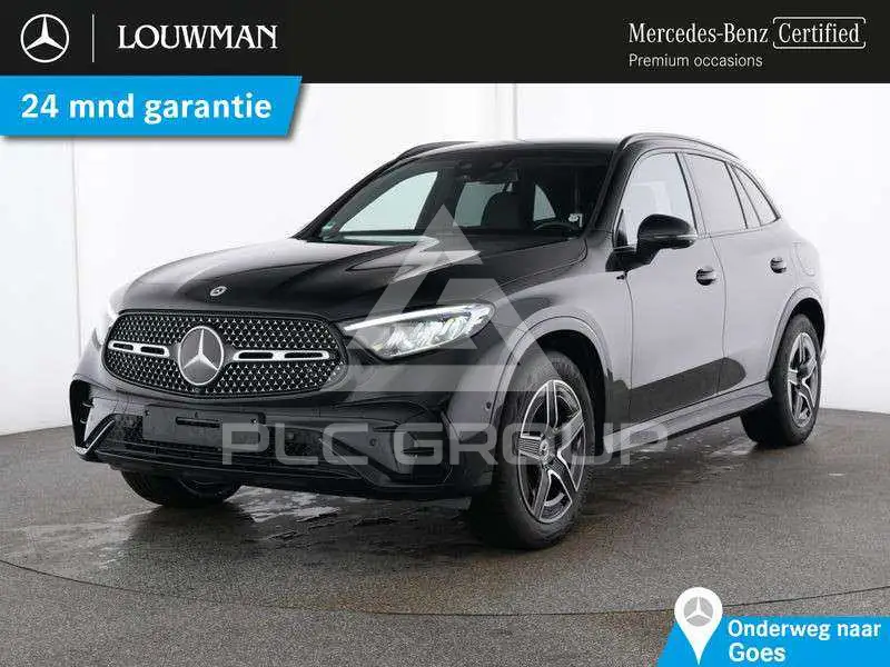 2025 Mercedes Benz GLC 300
