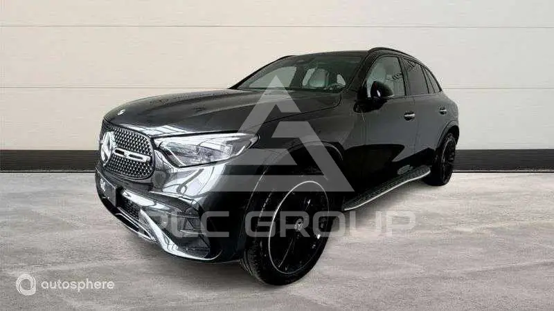 2025 Mercedes Benz GLC 300